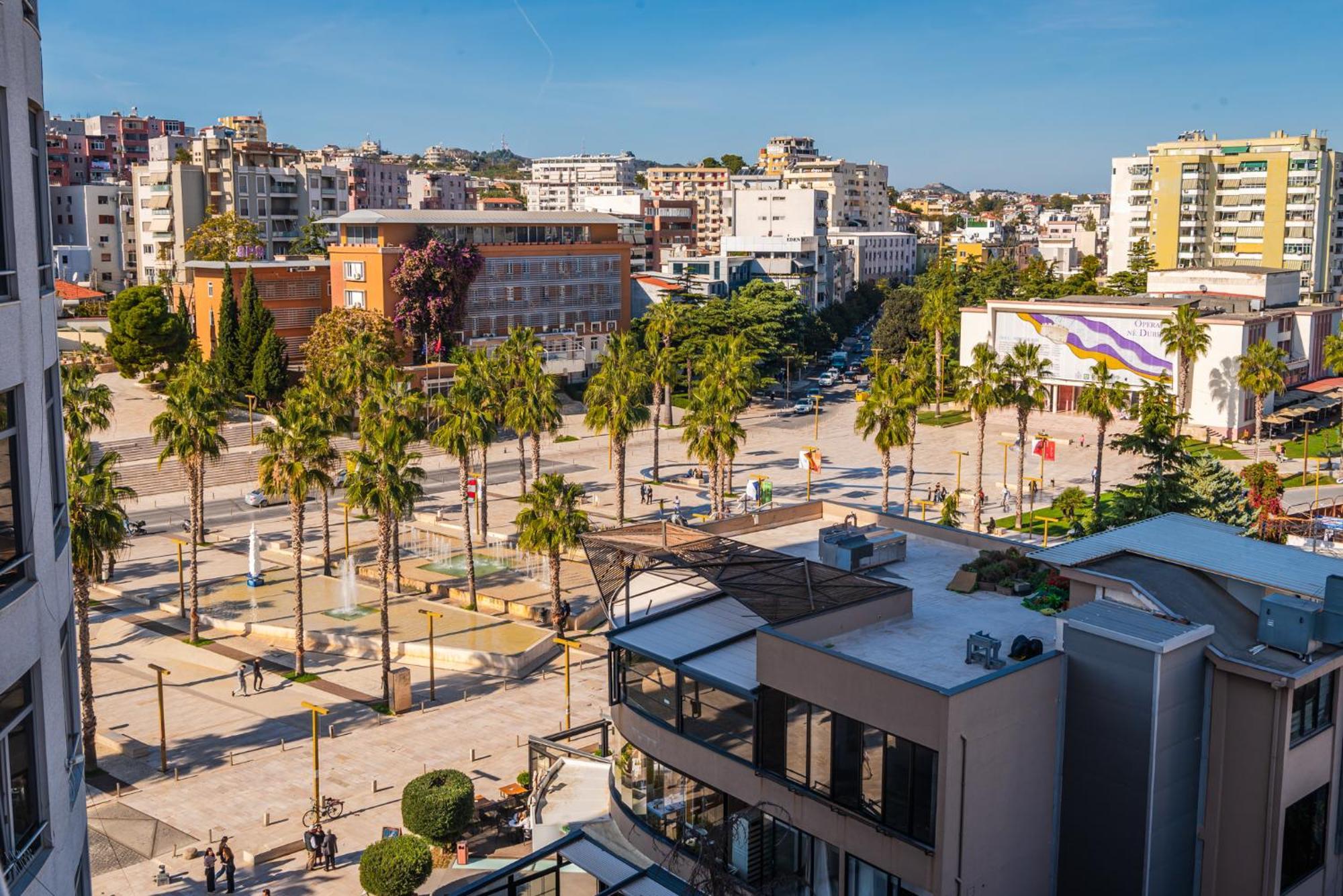 Main Square Apartment Dıraç Dış mekan fotoğraf